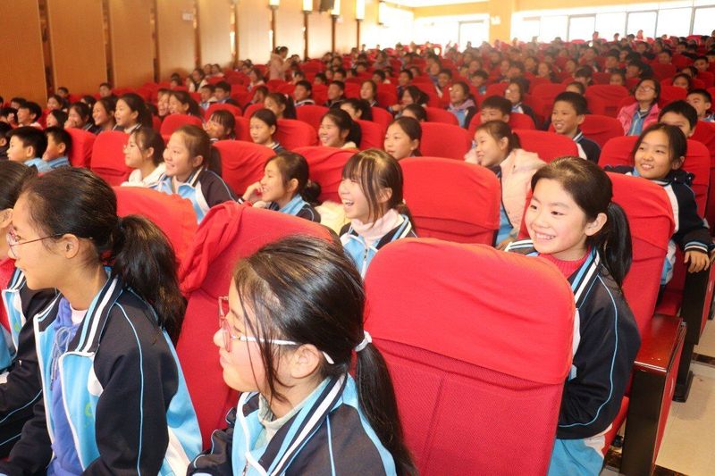 官园学校《预防校园欺凌》讲座